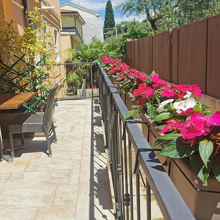 Caba Holiday Bardolino Gritti Экстерьер фото